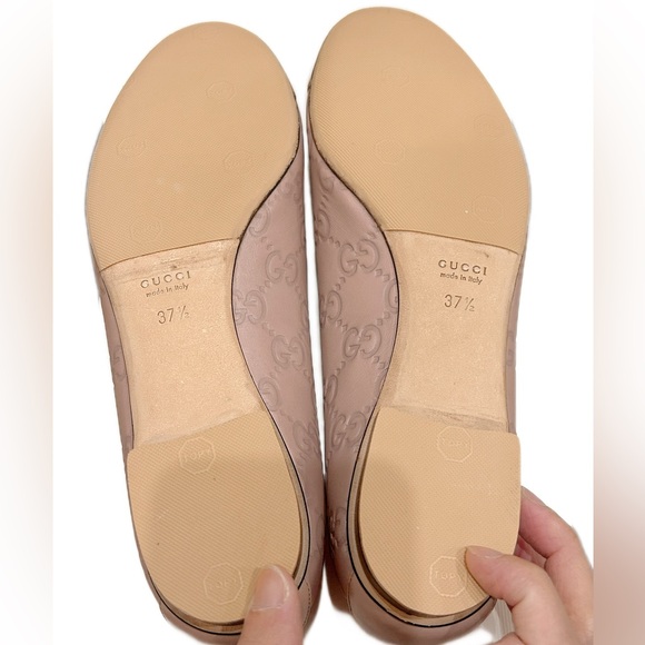 Authentic Gucci Women's Blush Pink Leather Loafers - Picture 6 of 8